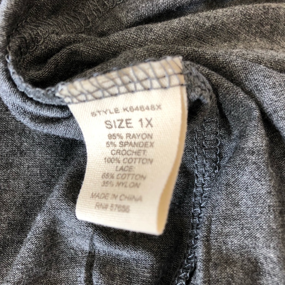 Me & You Womens Top Lace Black Back Gray 3/4  1X - Picture 6 of 7